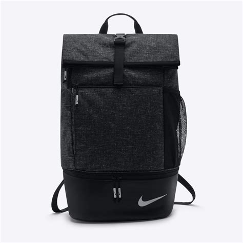 nike backpacks for men waterproof.